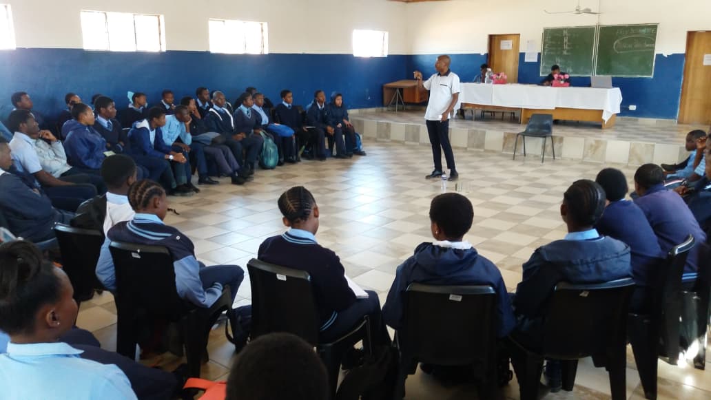 Learners at a Narrow Path-Finders event